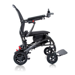 Cadeira de rodas elétrica TotalCare Kittos Carbon